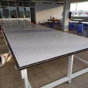 Bàn cắt vải công nghiệp Xuyên Việt giá từ sản xuất